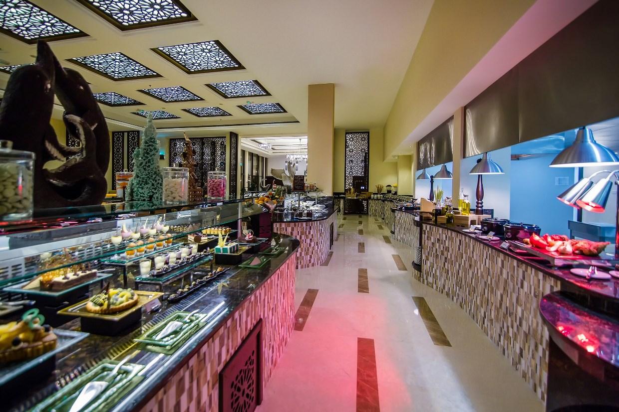 Western Hotel - Madinat Zayed Bagian luar foto