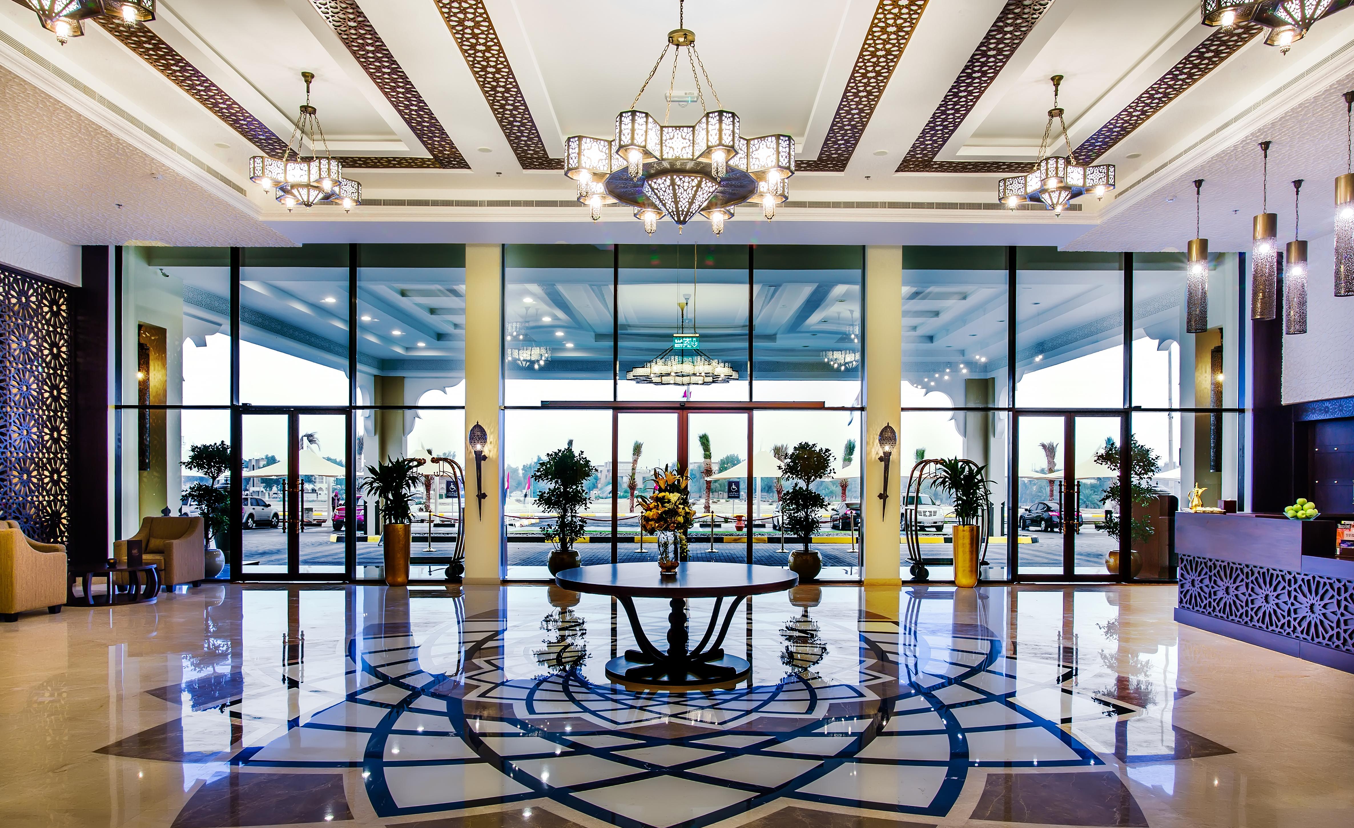 Western Hotel - Madinat Zayed Bagian luar foto