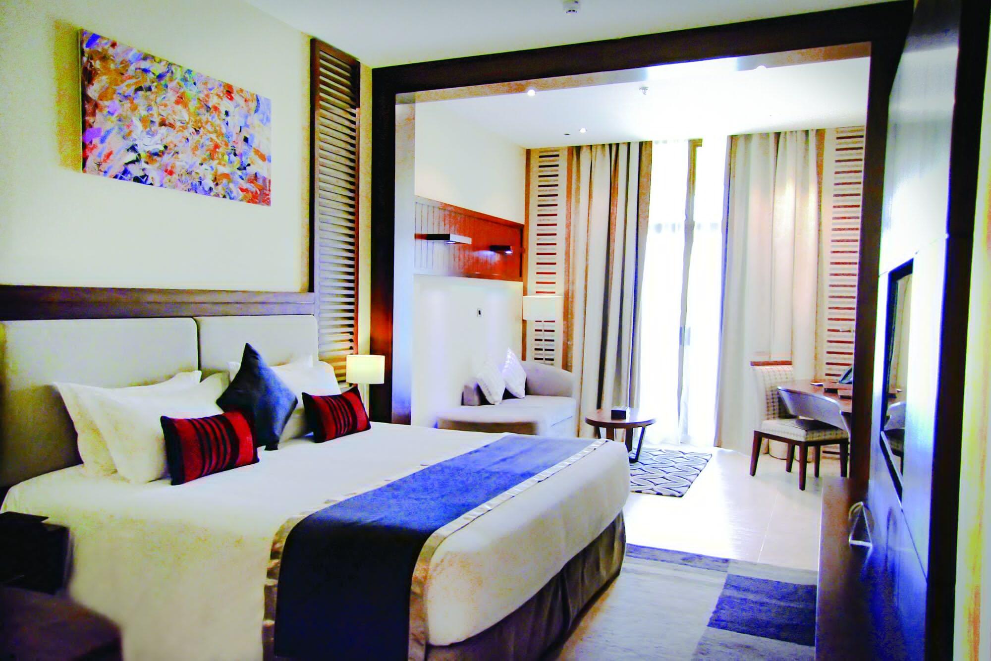 Western Hotel - Madinat Zayed Bagian luar foto